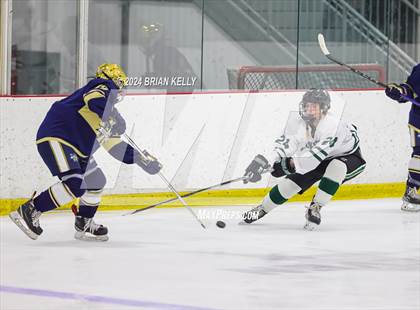 Thumbnail 3 in Duxbury vs Archbishop Williams (Lee and Mike Tenny Cup)  photogallery.