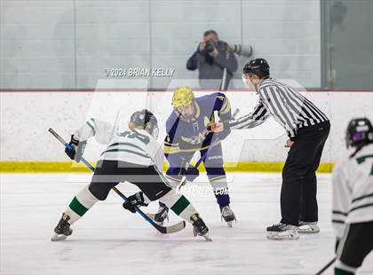 Thumbnail 3 in Duxbury vs Archbishop Williams (Lee and Mike Tenny Cup)  photogallery.