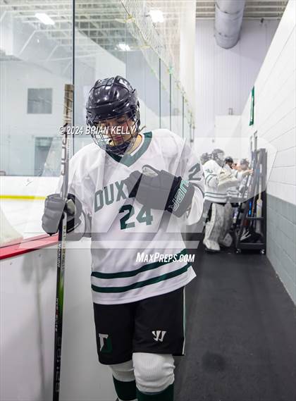 Thumbnail 1 in Duxbury vs Archbishop Williams (Lee and Mike Tenny Cup)  photogallery.