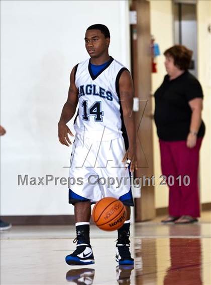 Thumbnail 1 in First Baptist Christian vs. Clear Lake Christian (Living Stones Tournament) photogallery.