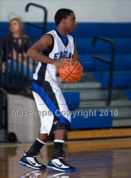 Thumbnail 3 in First Baptist Christian vs. Clear Lake Christian (Living Stones Tournament) photogallery.