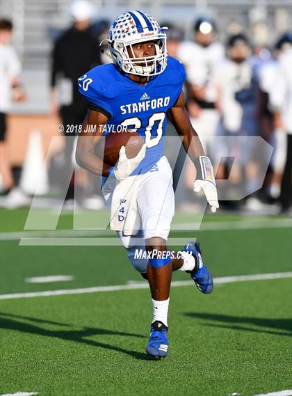 Thumbnail 3 in Stamford vs. Lindsay (UIL 2A Bi-District Playoff) photogallery.