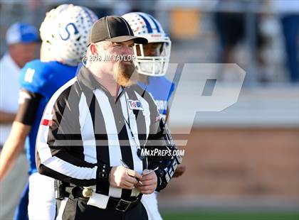 Thumbnail 3 in Stamford vs. Lindsay (UIL 2A Bi-District Playoff) photogallery.