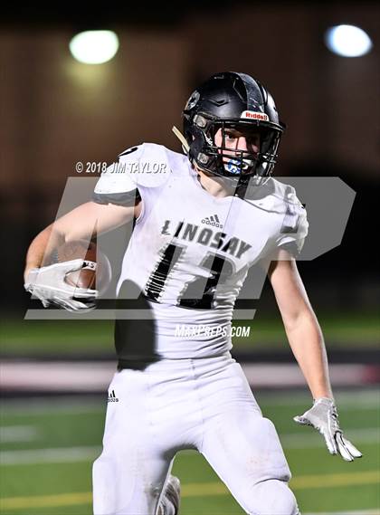 Thumbnail 2 in Stamford vs. Lindsay (UIL 2A Bi-District Playoff) photogallery.