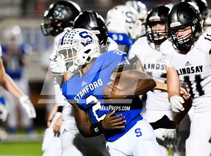 Thumbnail 1 in Stamford vs. Lindsay (UIL 2A Bi-District Playoff) photogallery.