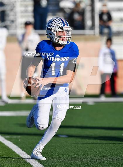 Thumbnail 1 in Stamford vs. Lindsay (UIL 2A Bi-District Playoff) photogallery.