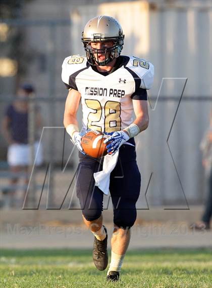 Thumbnail 2 in St. Genevieve vs. Mission Prep photogallery.