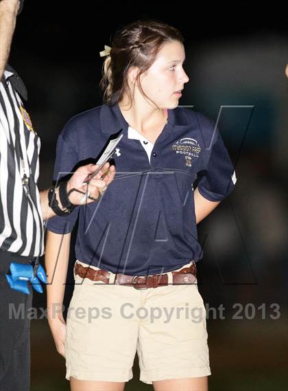 Thumbnail 3 in St. Genevieve vs. Mission Prep photogallery.