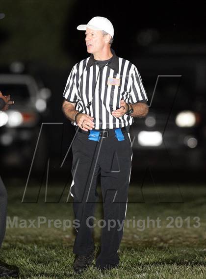 Thumbnail 2 in St. Genevieve vs. Mission Prep photogallery.