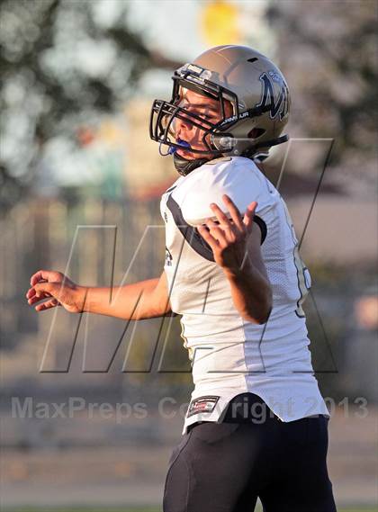 Thumbnail 1 in St. Genevieve vs. Mission Prep photogallery.