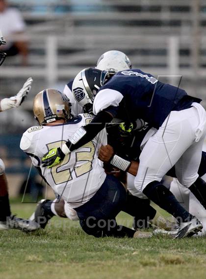 Thumbnail 2 in St. Genevieve vs. Mission Prep photogallery.