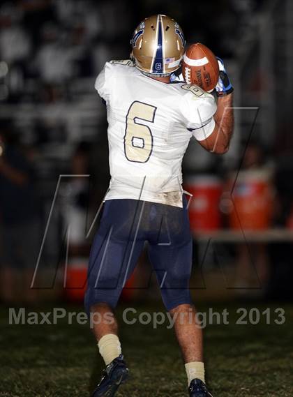 Thumbnail 3 in St. Genevieve vs. Mission Prep photogallery.