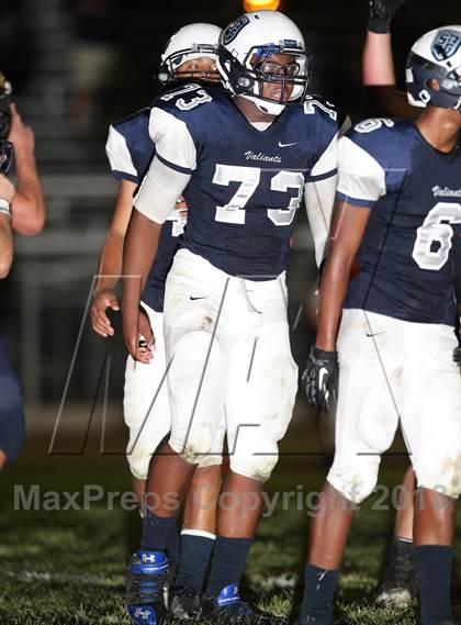 Thumbnail 3 in St. Genevieve vs. Mission Prep photogallery.