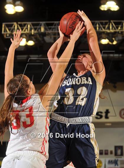 Thumbnail 2 in Orange Lutheran vs. Sonora (CIF SS 3AA Final) photogallery.