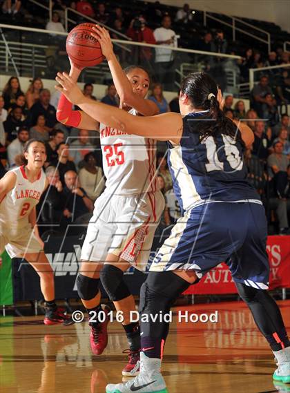 Thumbnail 2 in Orange Lutheran vs. Sonora (CIF SS 3AA Final) photogallery.