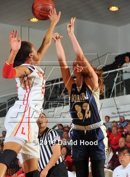 Thumbnail 3 in Orange Lutheran vs. Sonora (CIF SS 3AA Final) photogallery.