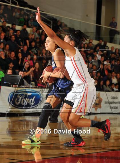 Thumbnail 1 in Orange Lutheran vs. Sonora (CIF SS 3AA Final) photogallery.