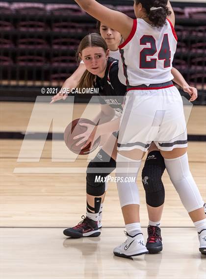 Thumbnail 2 in Churchill vs Lee photogallery.