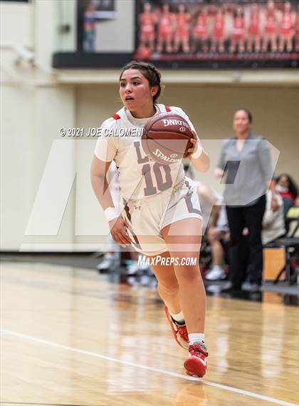 Thumbnail 3 in Churchill vs Lee photogallery.