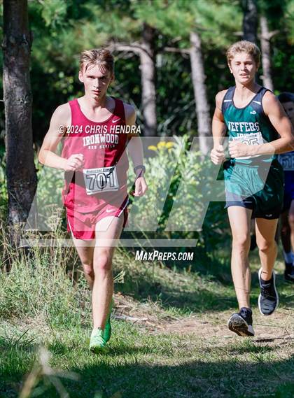 Thumbnail 3 in Jeffers Invitational photogallery.