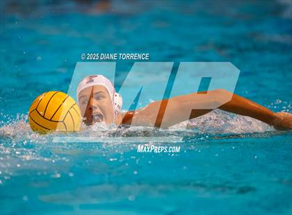Thumbnail 2 in Santa Ana vs. Tustin photogallery.