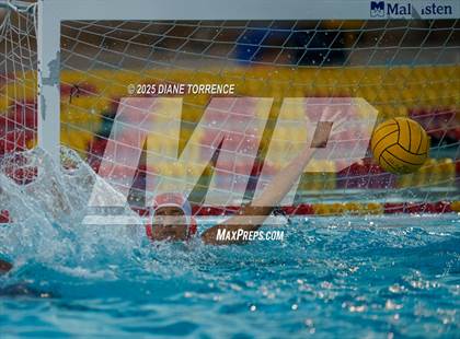 Thumbnail 1 in Santa Ana vs. Tustin photogallery.