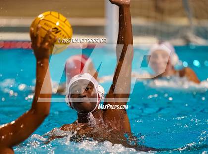 Thumbnail 1 in Santa Ana vs. Tustin photogallery.
