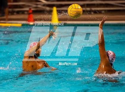Thumbnail 2 in Santa Ana vs. Tustin photogallery.