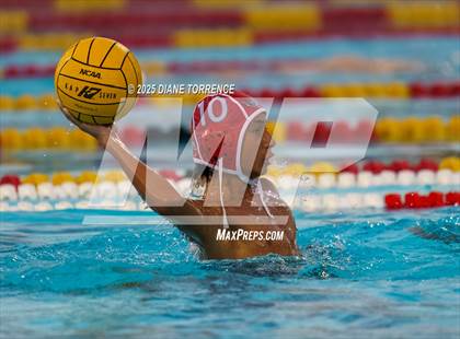 Thumbnail 2 in Santa Ana vs. Tustin photogallery.