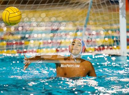 Thumbnail 3 in Santa Ana vs. Tustin photogallery.