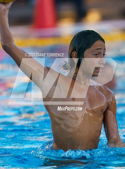 Thumbnail 1 in Santa Ana vs. Tustin photogallery.