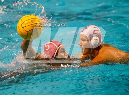 Thumbnail 2 in Santa Ana vs. Tustin photogallery.