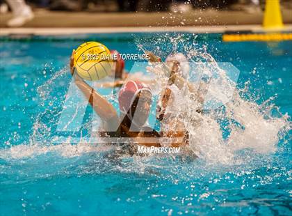 Thumbnail 2 in Santa Ana vs. Tustin photogallery.