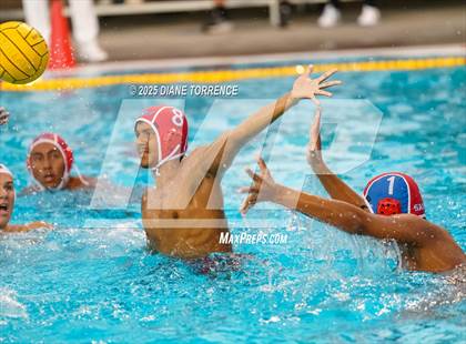 Thumbnail 2 in Santa Ana vs. Tustin photogallery.