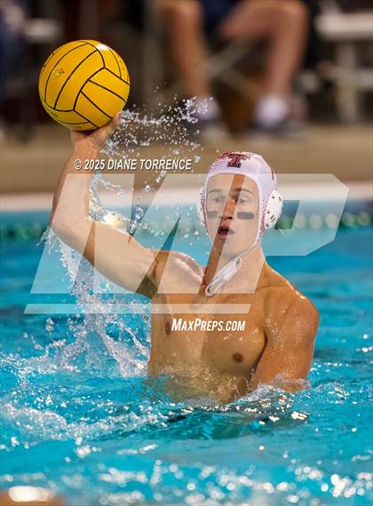 Thumbnail 3 in Santa Ana vs. Tustin photogallery.