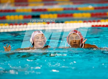 Thumbnail 2 in Santa Ana vs. Tustin photogallery.