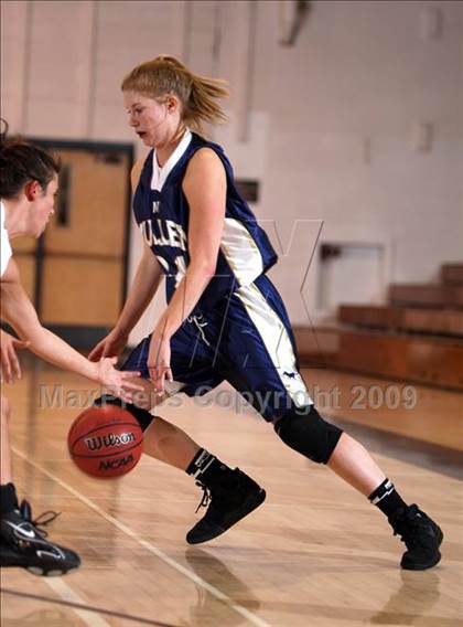Thumbnail 3 in Mullen @ Arapahoe photogallery.