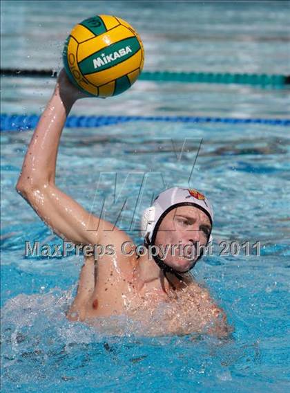 Thumbnail 2 in Thousand Oaks vs Alemany (Conejo Classic) photogallery.
