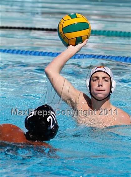 Thumbnail 1 in Thousand Oaks vs Alemany (Conejo Classic) photogallery.