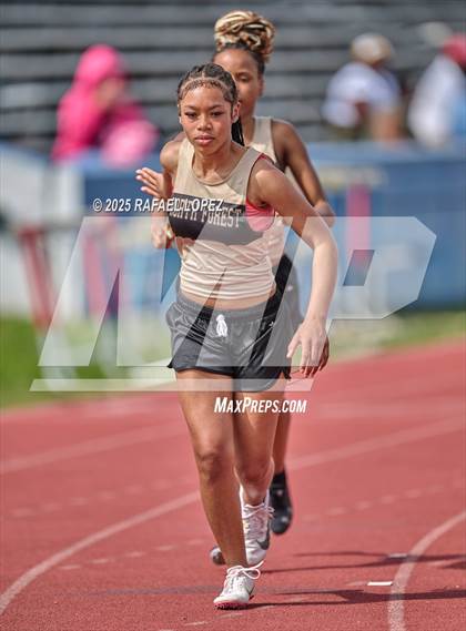 Thumbnail 3 in Dave Bethany Relays (4x400M) photogallery.