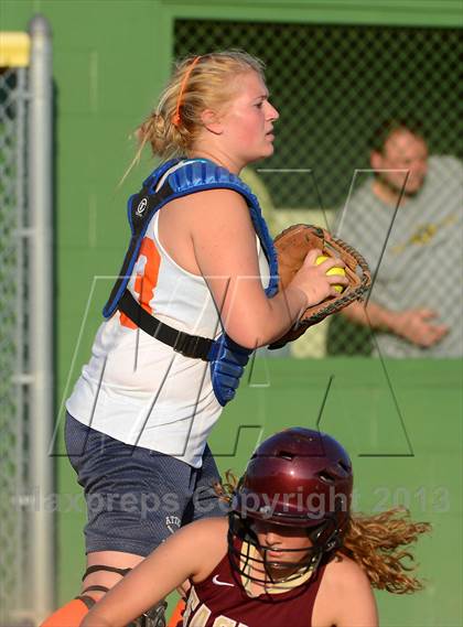 Thumbnail 2 in Wayland-Cohocton vs Attica (Section 5 Class BB Final) photogallery.