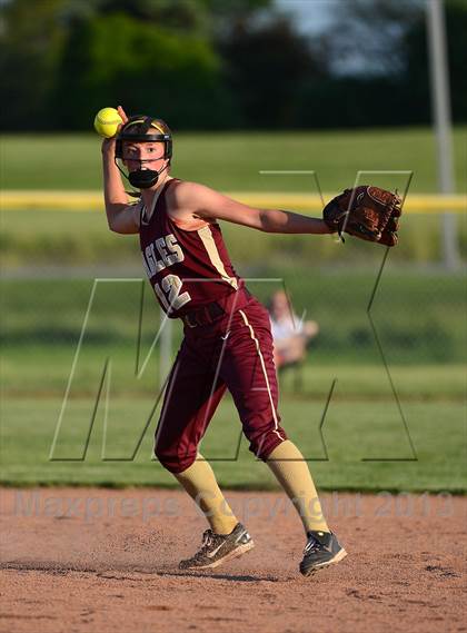 Thumbnail 1 in Wayland-Cohocton vs Attica (Section 5 Class BB Final) photogallery.