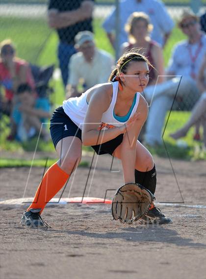 Thumbnail 2 in Wayland-Cohocton vs Attica (Section 5 Class BB Final) photogallery.