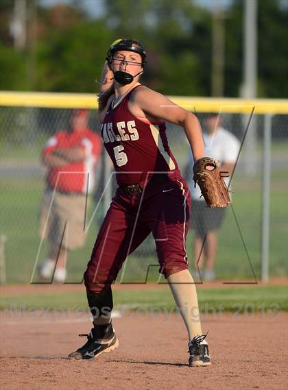 Thumbnail 3 in Wayland-Cohocton vs Attica (Section 5 Class BB Final) photogallery.