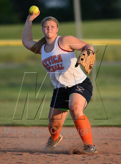 Thumbnail 3 in Wayland-Cohocton vs Attica (Section 5 Class BB Final) photogallery.