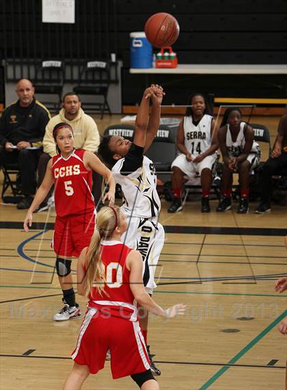 Thumbnail 3 in Serra vs. Cathedral Catholic (So Cal Holiday Classic) photogallery.