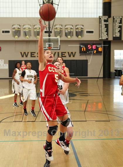 Thumbnail 2 in Serra vs. Cathedral Catholic (So Cal Holiday Classic) photogallery.