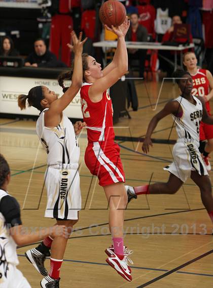 Thumbnail 2 in Serra vs. Cathedral Catholic (So Cal Holiday Classic) photogallery.