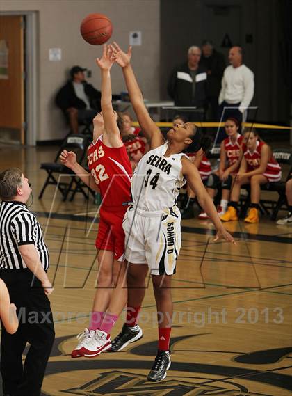 Thumbnail 1 in Serra vs. Cathedral Catholic (So Cal Holiday Classic) photogallery.