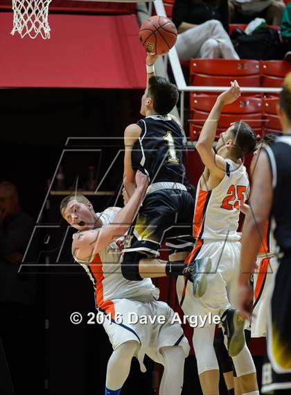 Thumbnail 3 in Timpview vs. Highland (UHSAA 4A Semifinal) photogallery.